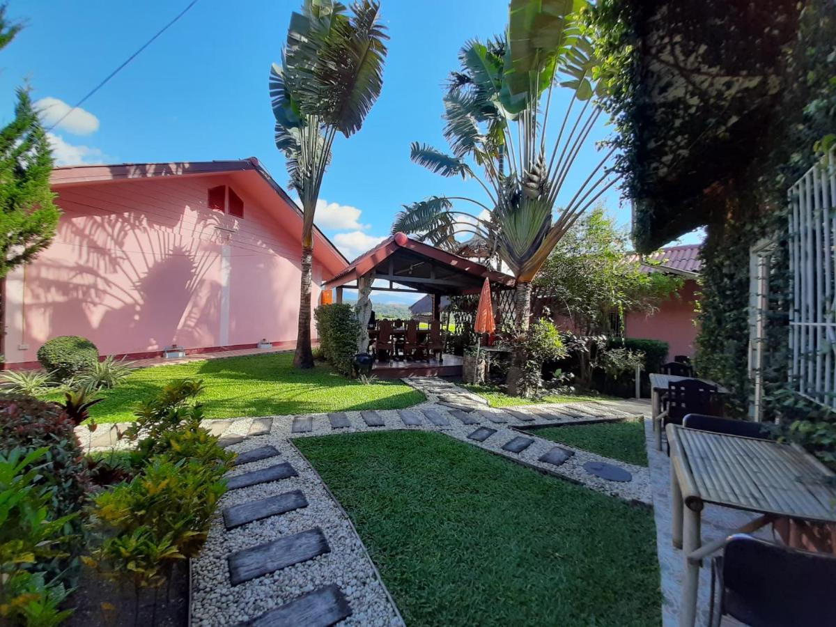 Bed and Breakfast Khuang Na Farmview Мечем Екстер'єр фото