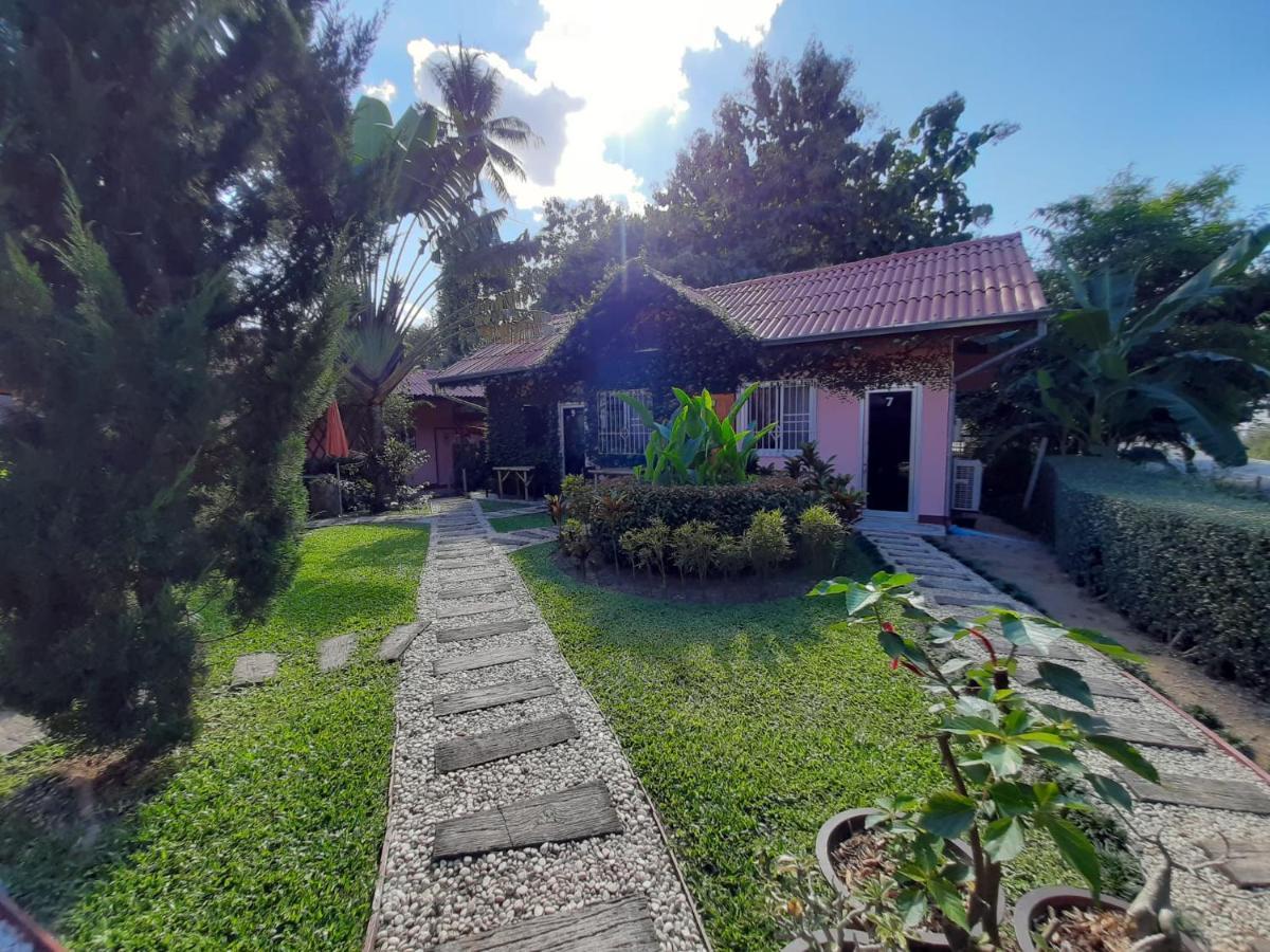 Bed and Breakfast Khuang Na Farmview Мечем Екстер'єр фото